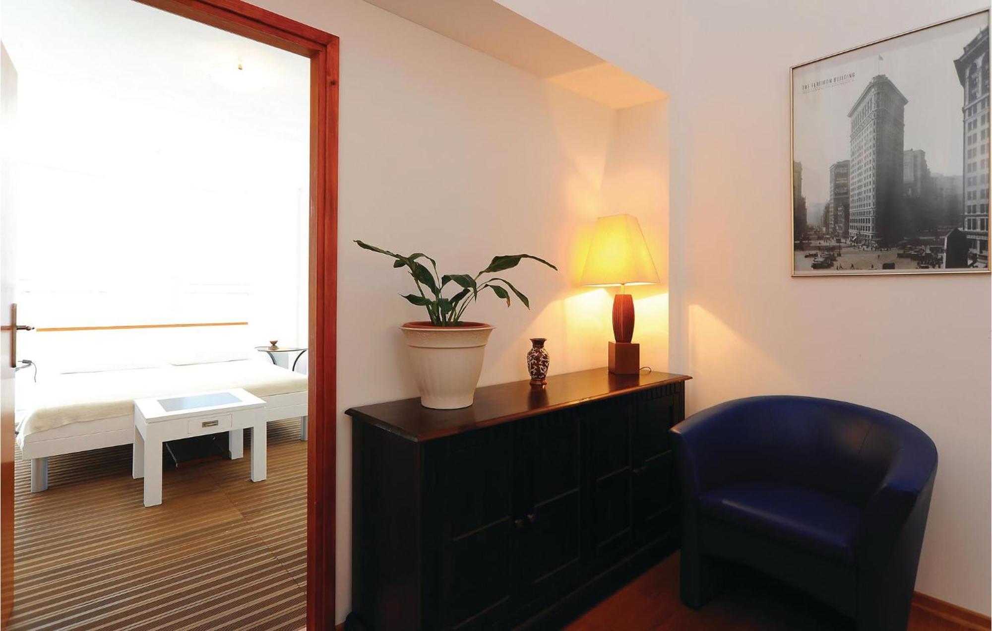 5 Bedroom Amazing Home In Debeljak Ngoại thất bức ảnh