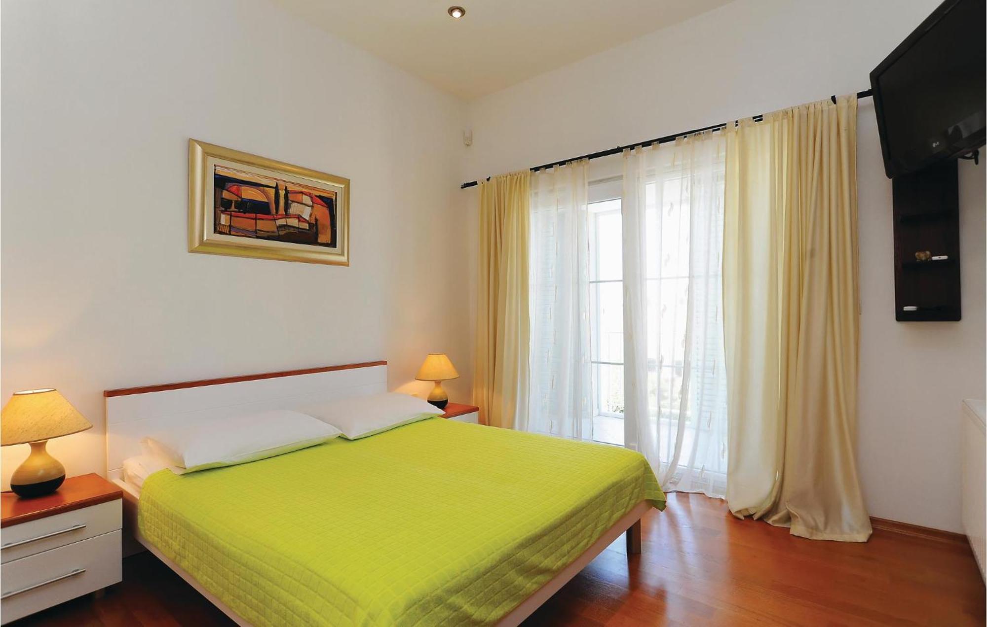 5 Bedroom Amazing Home In Debeljak Ngoại thất bức ảnh